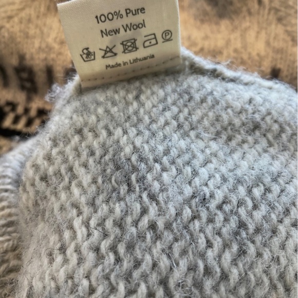 Cozy Christmas Wool House Scandinavian Iceland folk hooded cardigan sweater coat - Picture 6 of 6